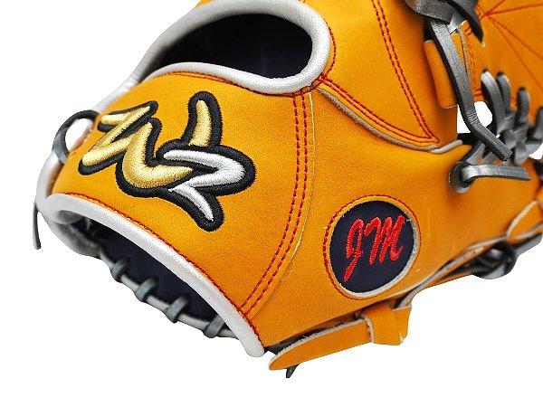 WOODZ 12 inch US Kip Elite Custom Glove for Mr. Mass